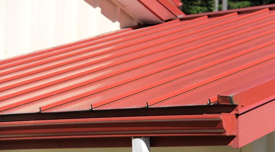 Professional gutter cleaning services in Brook, IN